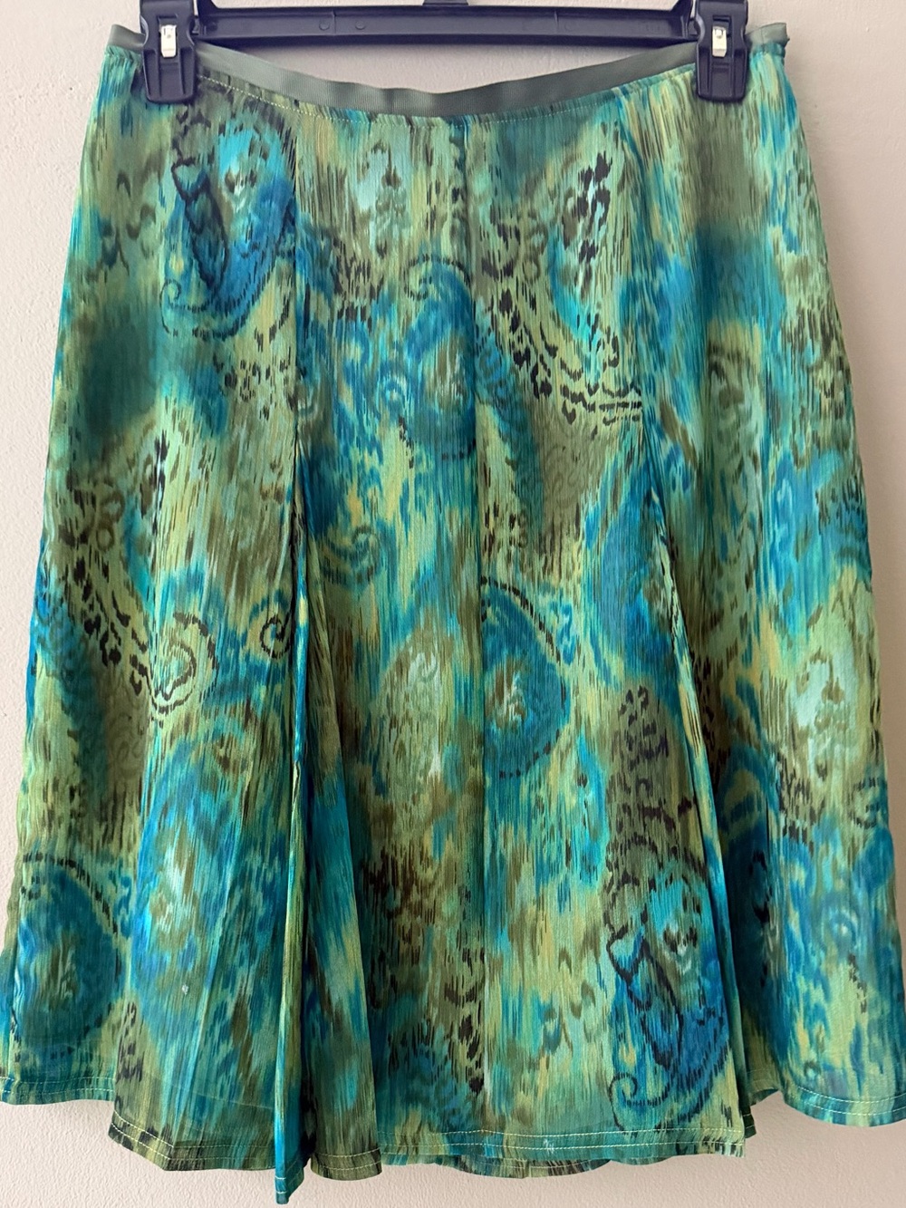 Worthington Teal and Green Printed Midi Skirt